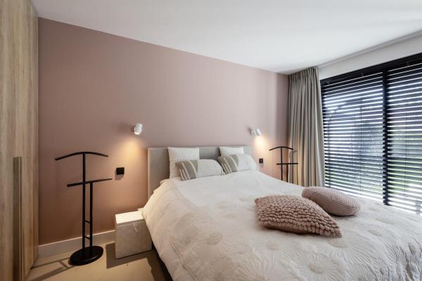 ENOLA B, Wand- und Deckenleuchte, Spot, einflammig, QPAR51, weiß, max. 50 W