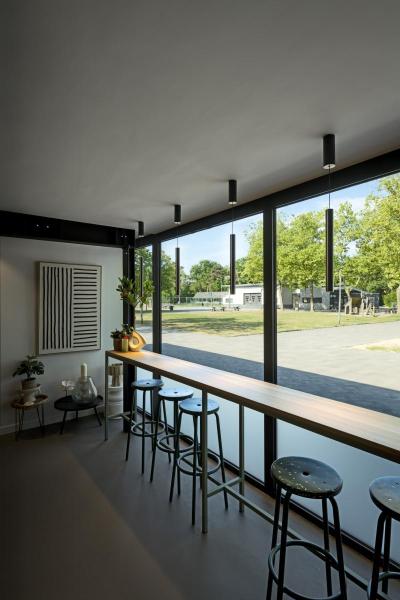 HELIA 40, Pendelleuchte, LED, 3000 K, rund, schwarz, 9 W