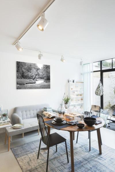 EURO SPOT, Spot für Hochvolt-Stromschiene 3Phasen, QPAR111, rund, weiß, max. 75 W, inkl. 3Phasen-Adapter