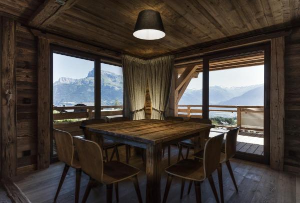 FENDA, Deckenleuchte, Deckenrosette, A60, schwarz, ohne Schirm, max. 60 W