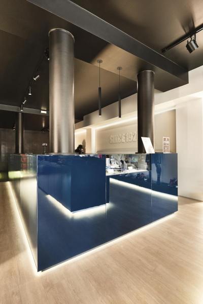 HELIA 40, Pendelleuchte, LED, 3000 K, rund, schwarz, flache Rosette, 9 W