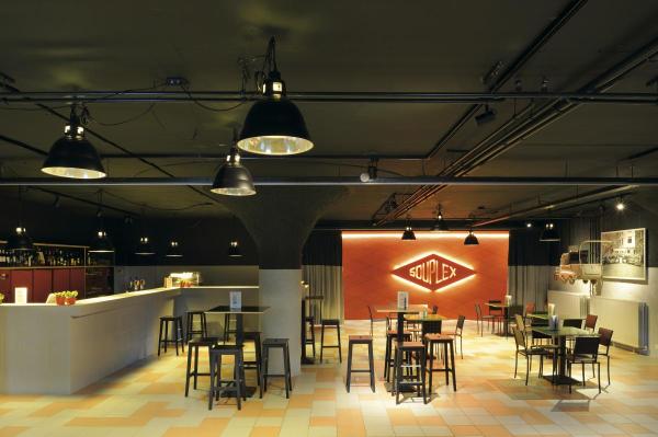 PARA 380, Pendelleuchte, A60, schwarz, max. 160 W