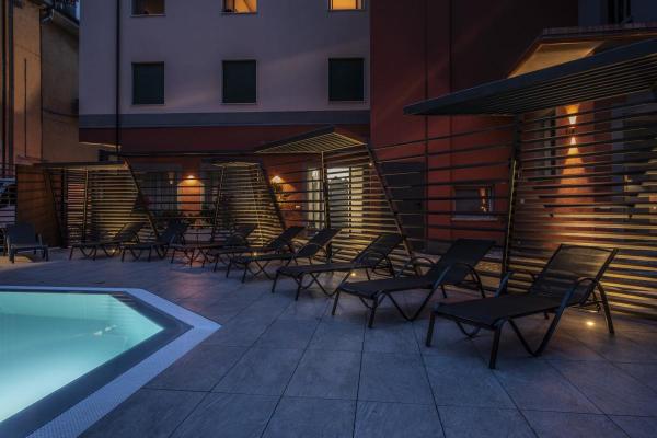 DASAR® FLAT 80, Outdoor Bodeneinbauleuchte, LED, 3000 K, IP67, rund, edelstahl gebürstet, 3,5 W