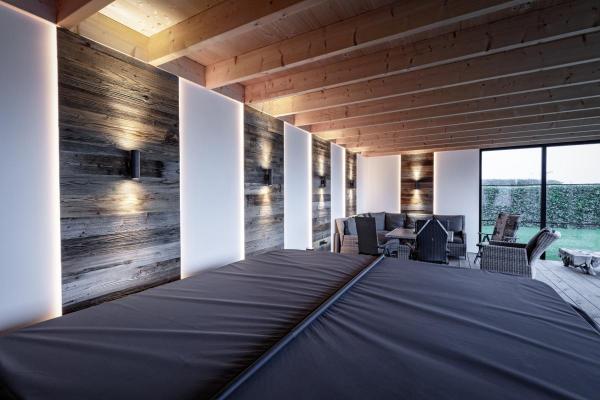 ASTINA, Outdoor Wandleuchte, TCR50-SE, IP44, rund, up/down, anthrazit, max. 44 W