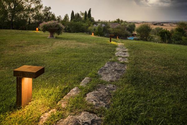 RUSTY® PATHLIGHT, Outdoor Standleuchte, Energiesparleuchte GX53, IP44, stahl gerostet, max. 9 W