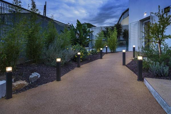 GRAFIT 60, Outdoor Standleuchte, TC-DSE, IP44, anthrazit, Energiesparleuchte, L/B/H 12/12/60 cm, max. 11 W