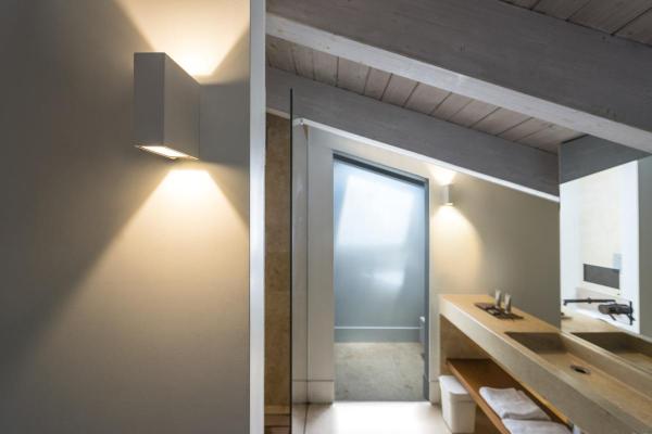 QUAD UP/DOWN 15, Wandleuchte, LED, 3000 K, IP44, eckig, up/down, weiß, 3,2 W