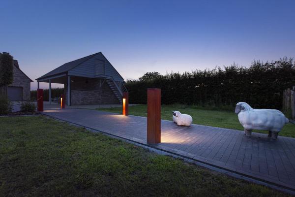 RUSTY® SLOT 80, Outdoor Standleuchte, LED, 3000 K, stahl gerostet, L/B/H 12/12/80 cm