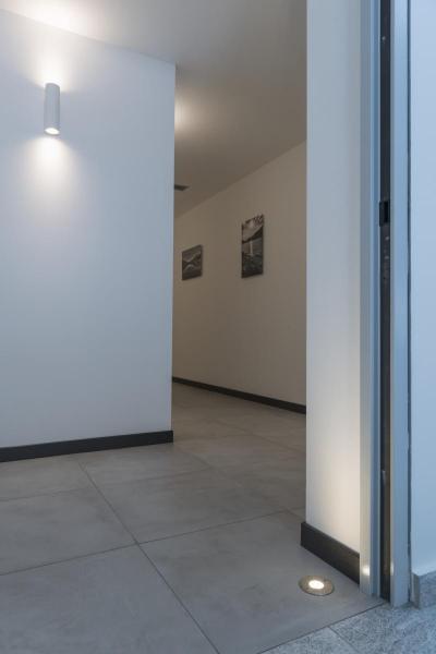 DASAR® 920, LV Outdoor LED Bodeneinbauleuchte, LED, 3000 K, IP67, rund, Blende edelstahl gebürstet, 12-25V, 6,5 W