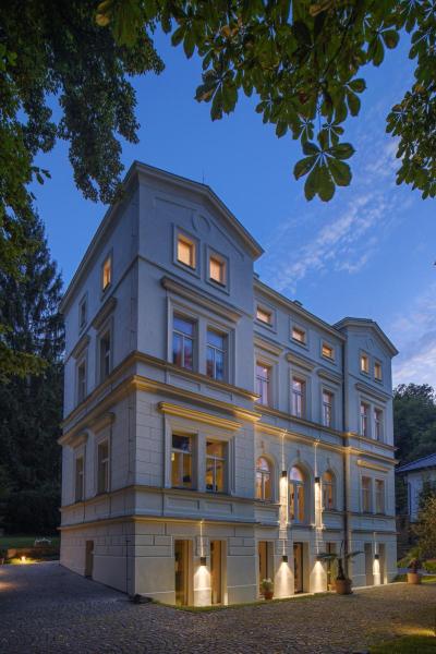 BIG THEO BEAM UP/FLOOD DOWN, Outdoor Wandleuchte, zweiflammig, LED, 3000 K, Flood down/Beam up, anthrazit, B/H/T 13/29/13,5 cm