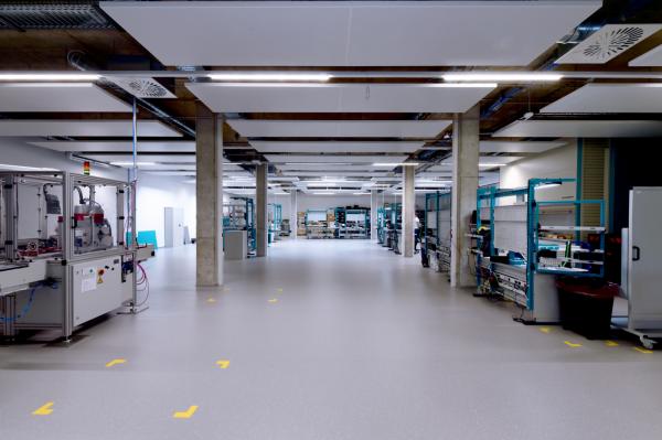 Deckenaufbauleuchte - Draconis, 72W, 2700/3500/4000 K, Weiß