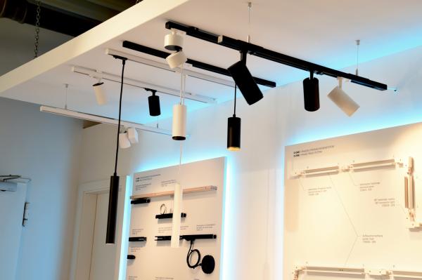 1-Phasen Schienensystem - D One Aufbaustromschiene 2m, weiß