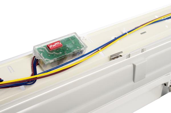 Feuchtraumleuchte - Tri Proof Basic, Motion, 18 W, 4000 K, Hellgrau